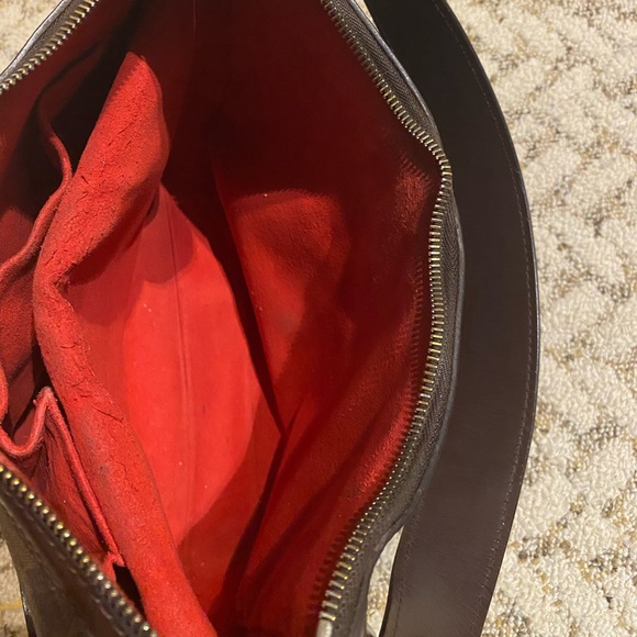 Louis Vuitton shoulder bag - Picture 10 of 13